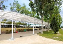Thi công che mát lối đi bằng màng cắt nắng