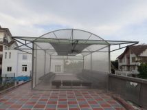 Lắp đặt nhà lưới trên sân thượng